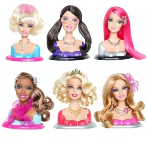 BARBIE FASHIONISTAS